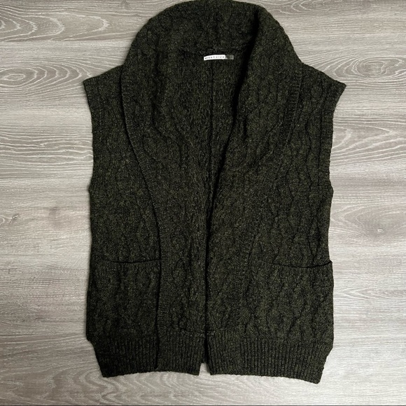 Alice + Olivia Alpaca Wool Knit Sweater Vest - Picture 4 of 13